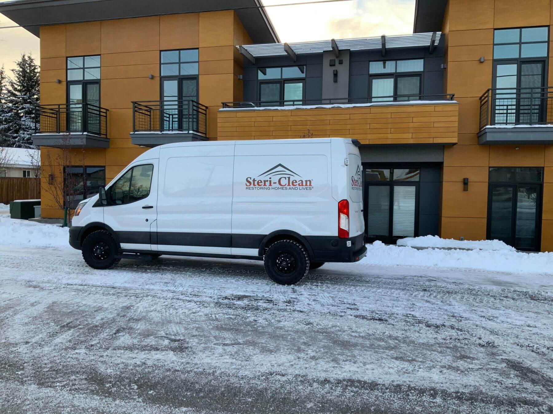 Steri-Clean-Van-1